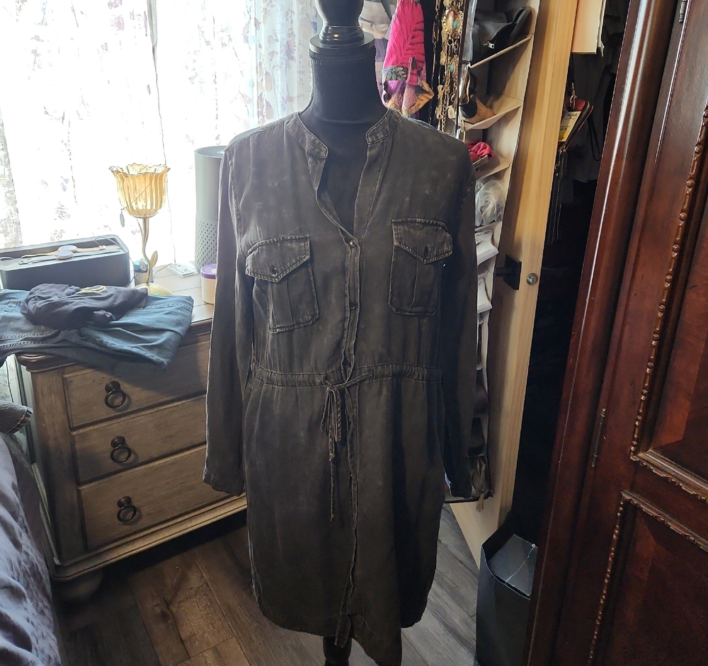 Dark Gray Long-Sleeve Dress